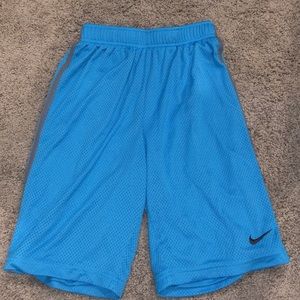 nike youth large basketball shorts